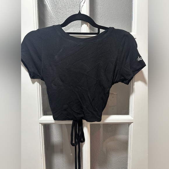 Alo Yoga Ribbed Manifest Short Sleeve - Picture 4 of 10